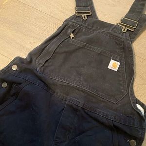 XS Carhartt overalls. In great used condition.